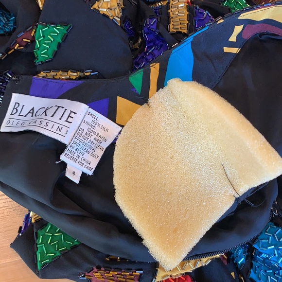 Vintage OLEG CASSINI Black Tie 100% Silk beaded Dress size 4 - Picture 14 of 17